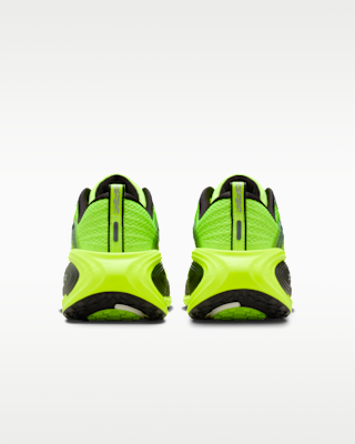NIKE公式】ナイキ ボメロ プラス SE メンズ ロード ランニングシューズ